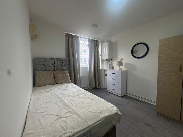 Studio for rent in South Tottenham, Greater London