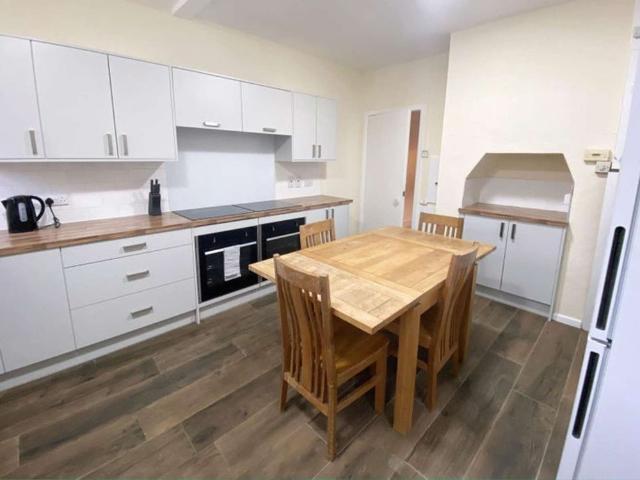 Room for rent in Hill, City Of Southampton