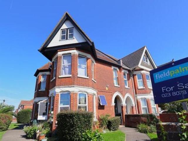 House for sale in Barton Stacey, Hampshire