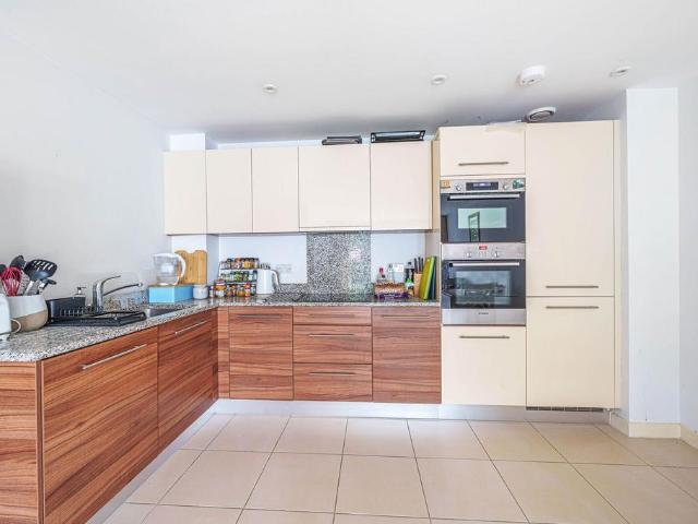House for rent in Little Stanmore, Greater London
