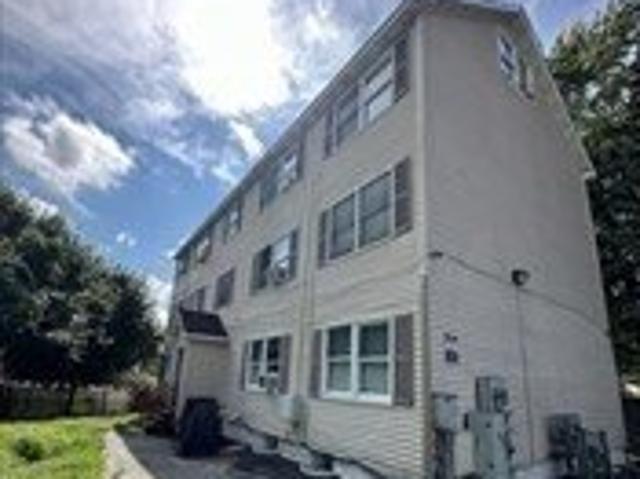 Condo for sale in Lawrence