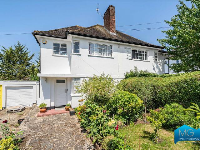 House for rent in Hampstead Garden Suburb, Greater London