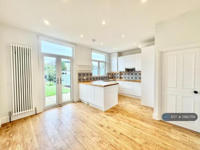 House for rent in Abbey Wood, Greater London