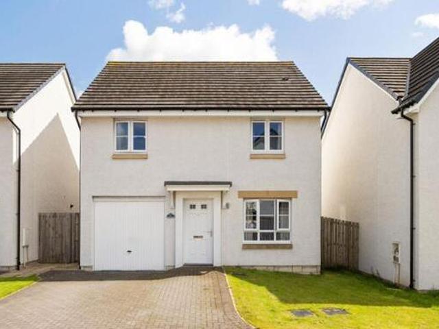 House for rent in Livingston Village, Dedridge