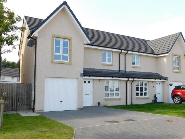 House for rent in Livingston Village, Livingston