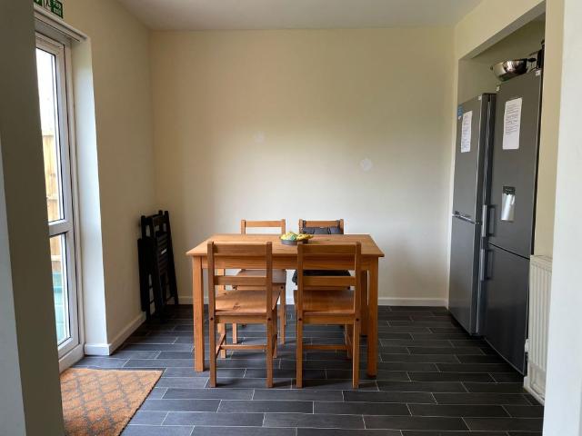 Room for rent in Tile Hill, Isle Of Man