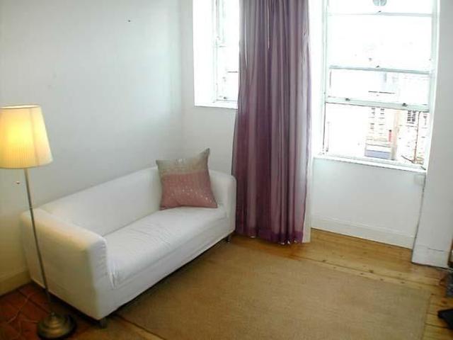Apartment for rent in Southside, Scotland