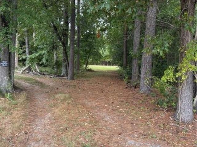 Land for sale in Dunnsville, Essex County