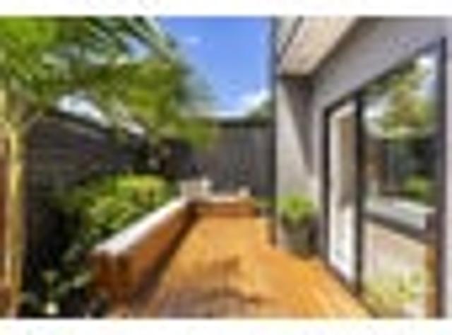 Townhouse for rent in Howick, Oroua County