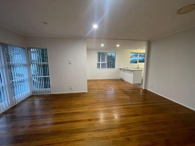 House for rent in Howick, Oroua County