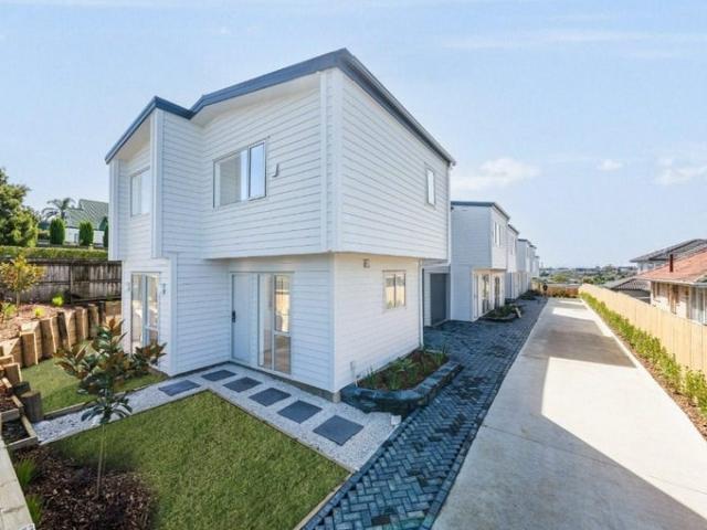 House for rent in Howick, Oroua County
