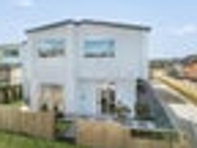 House for rent in Howick, Oroua County