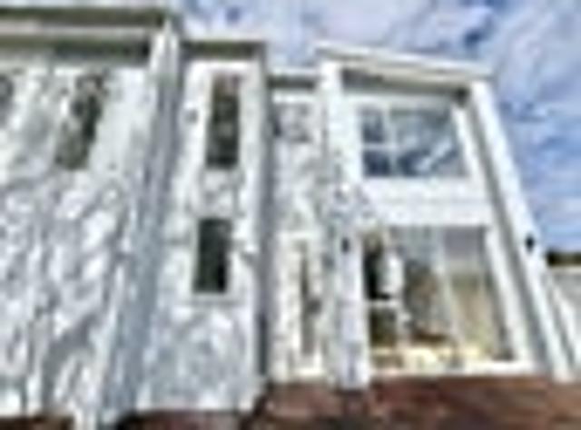 Townhouse for rent in Howick Central, Howick