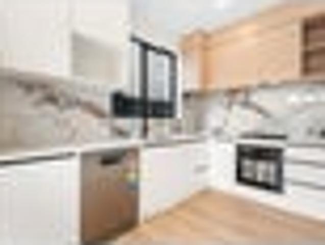 Townhouse for rent in Howick, Oroua County