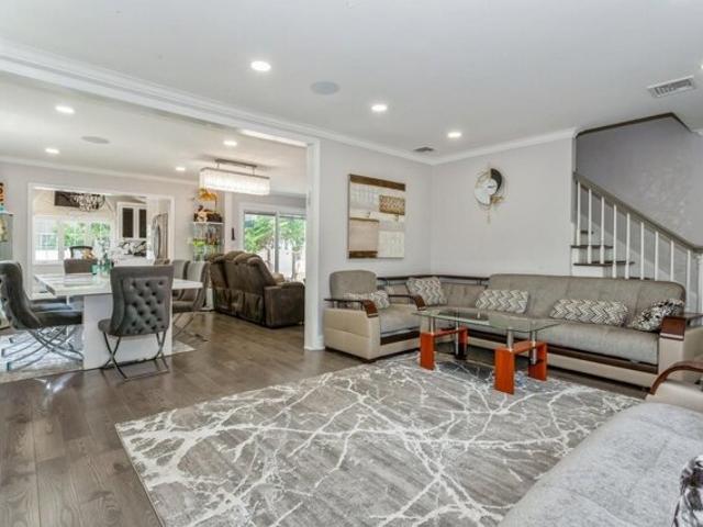 House for sale in East Rockaway