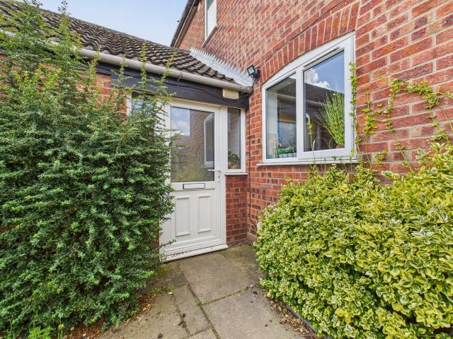 House for rent in Clover Hill, East Bank