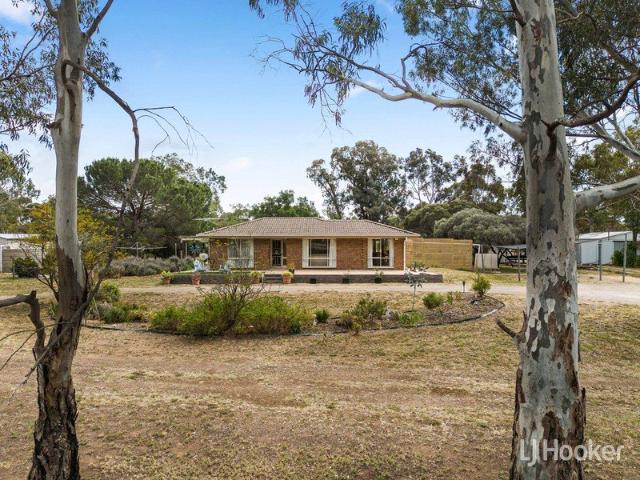 House for sale in Lewiston, Adelaide Plains Council