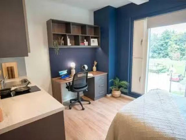 Apartment for rent in Englefield Green, Runnymede