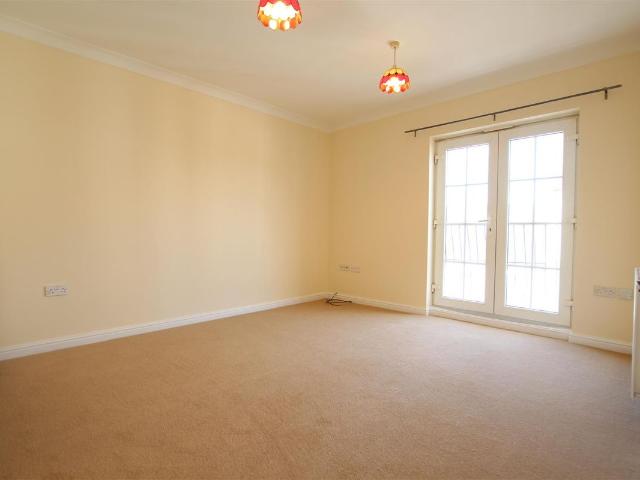 Apartment for rent in Phippsville, Northampton