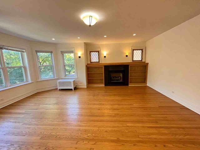 Apartment for rent in Chicago Park, Illinois
