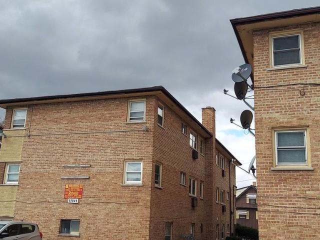 Apartment for rent in Blue Island, Illinois
