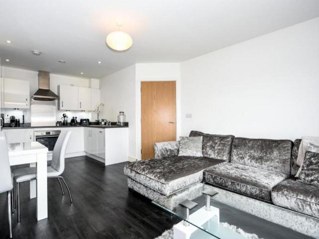 Apartment for rent in Pouchen End, Hertfordshire