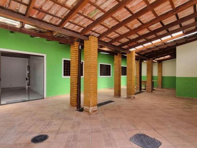 Casa venda em Região Geográfica Imediata do Distrito Federal, Região Integrada de Desenvolvimento do Distrito Federal e Entorno
