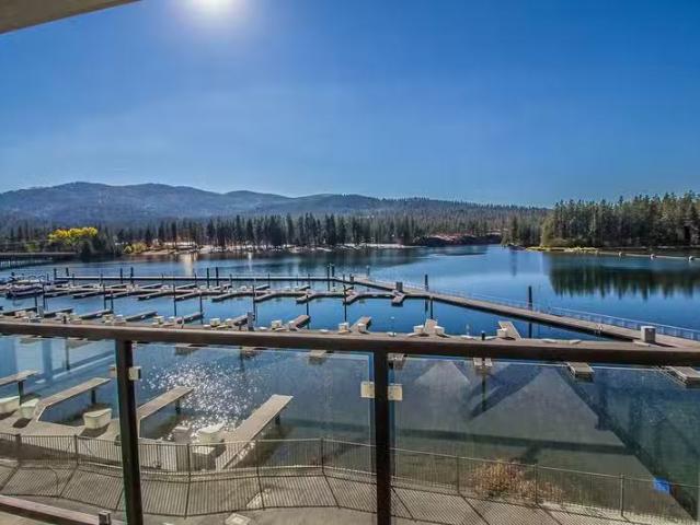 Condo for rent in Post Falls