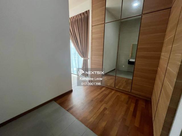 Shop for sale in Ulu Tiram, Johor