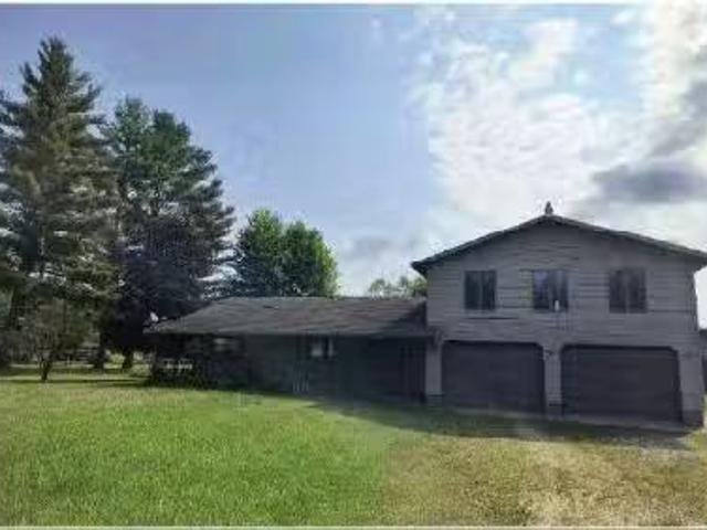 House for sale in Alpena