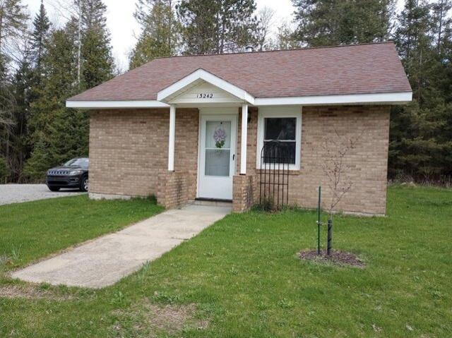 House for sale in Hubbard Lake