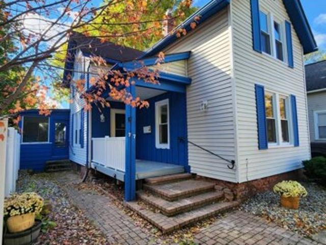 House for sale in Mount Clemens, Michigan