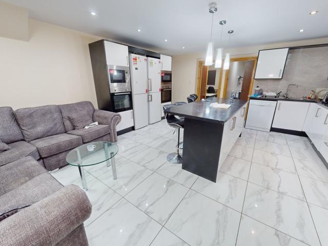 House for rent in Metchley, Birmingham