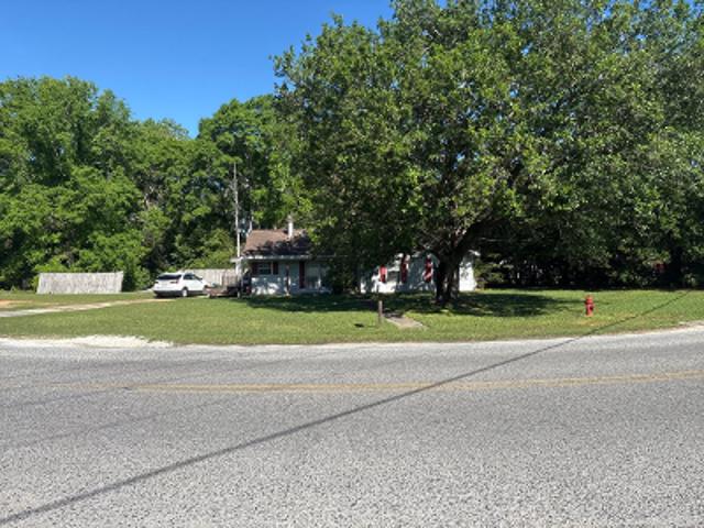 House for sale in Semmes, Alabama