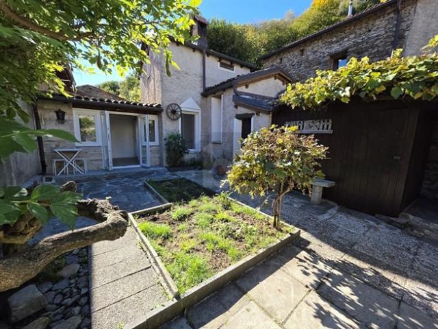 Einfamilienhaus kaufen in Monteceneri, Tessin