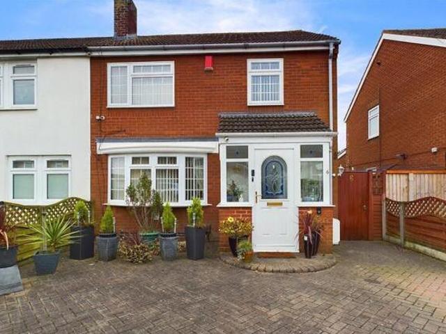 House for sale in Gloucester, Gloucestershire