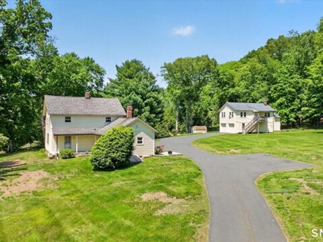 House for sale in Avon, Connecticut