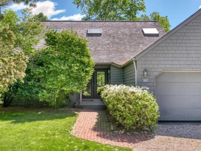 Condo for sale in East Hampton