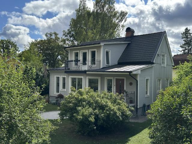 Hus hyra i Stuvsta-Snättringe, Stockholm