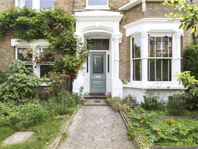 House for rent in Archway, Greater London