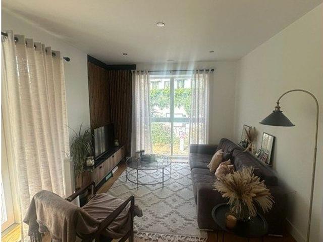 Apartment for rent in Maryland, Greater London