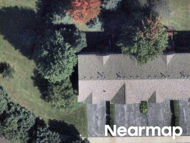 Condo for sale in Aurora, Illinois