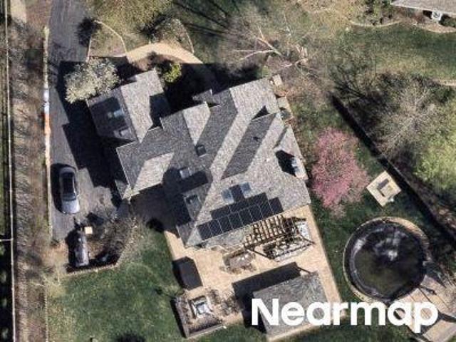 House for sale in Bartlett