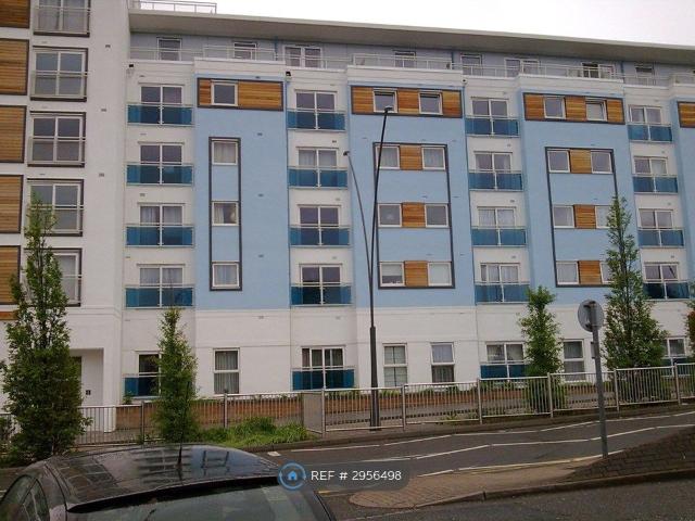 House for rent in Woodcote, Epsom