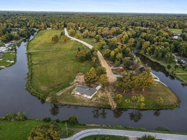 Land for sale in Aberdeen, Mississippi