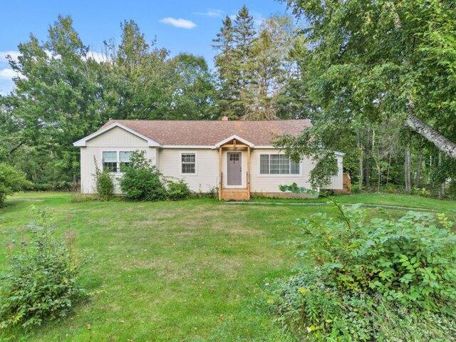 House for sale in Glenburn, Maine