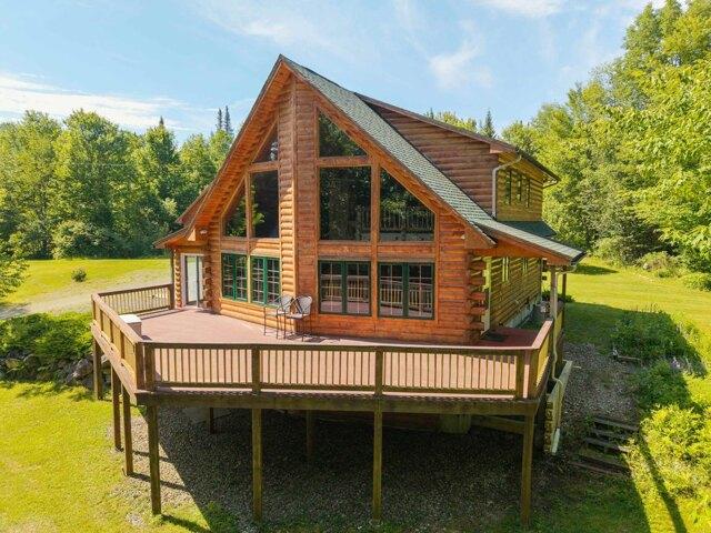 House for sale in Lower Waterford, Vermont