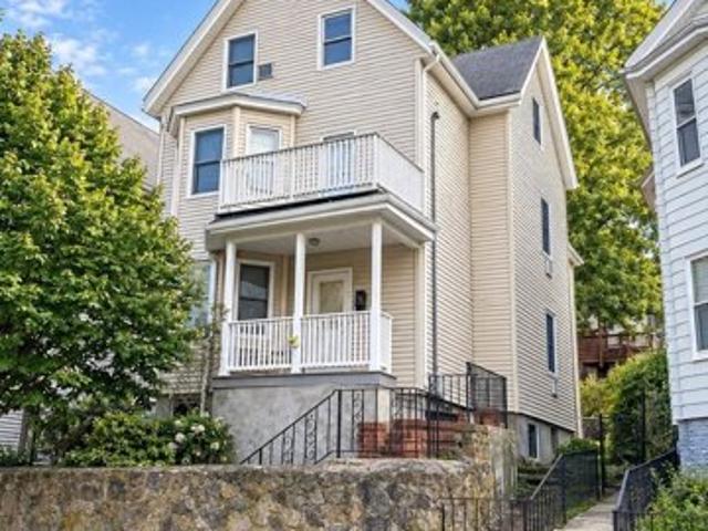 House for sale in Spring Hill, Somerville