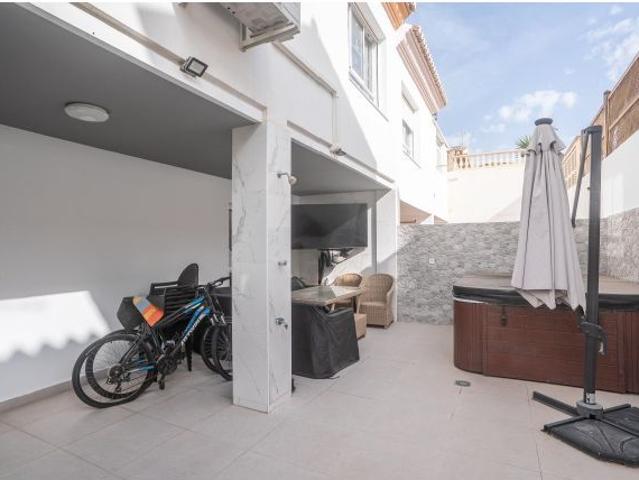 Casa en venta en La Gloria, Huércal De Almería