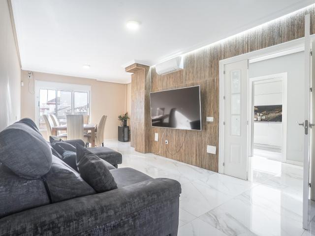 Casa en venta en La Gloria, Huércal De Almería